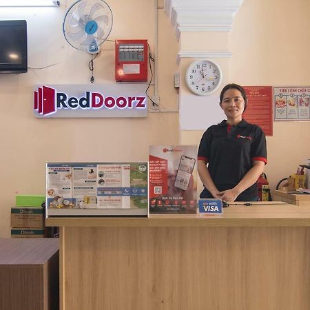 Hotel Reddoorz Near Khu Che Xuat Tan Thuan 2 Ho Či Minovo Město Exteriér fotografie